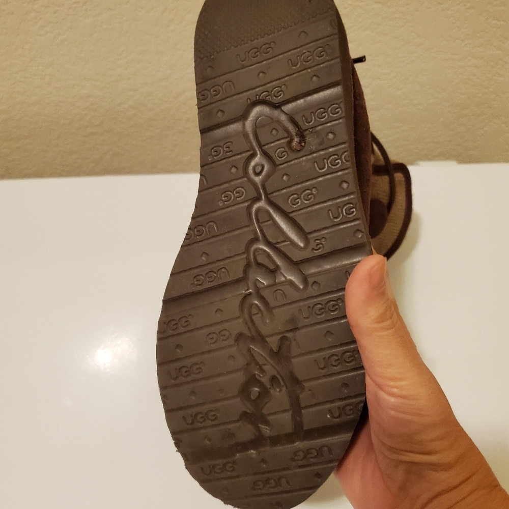 Ugg boots - Picture 9 of 11